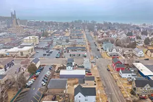 1010 Hamilton St, Manitowoc, WI 54220 - Photo 7