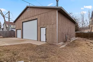 1010 Hamilton St, Manitowoc, WI 54220 - Photo 35