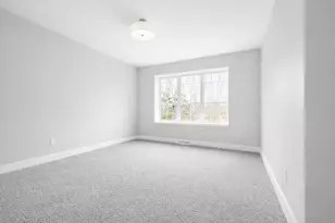 W389N7108 Pennsylvania St, Oconomowoc, WI 53066 - Photo 7