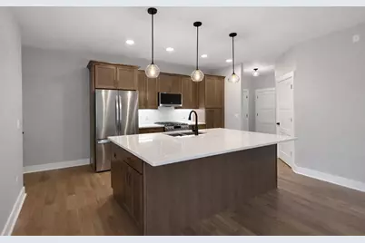 W389N7108  Pennsylvania St, Oconomowoc, WI 53066 - Photo 5