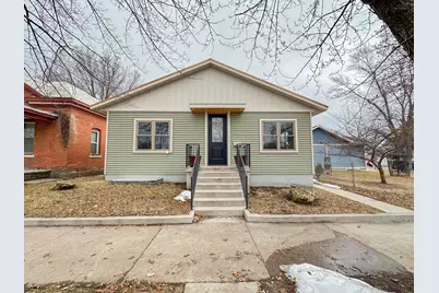 1519  9th St, La Crosse, WI 54601 - Photo 1