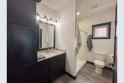 1519 S 9th St, La Crosse, WI 54601 - Photo 13