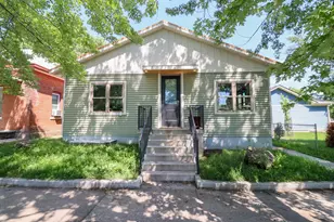 1519 9th St, La Crosse, WI 54601 - Photo 1