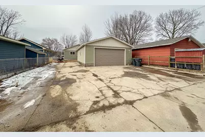 1519  9th St, La Crosse, WI 54601 - Photo 33