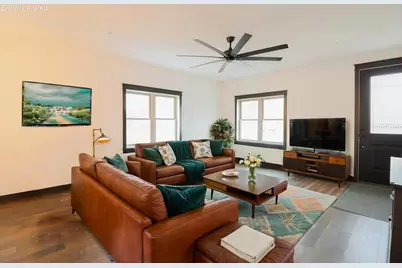 1519  9th St, La Crosse, WI 54601 - Photo 5
