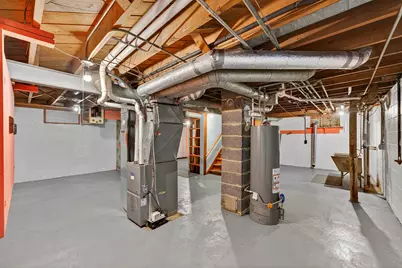 4215 W Florist Ave, Milwaukee, WI 53209 - Photo 15