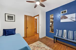 4215 W Florist Ave, Milwaukee, WI 53209 - Photo 9