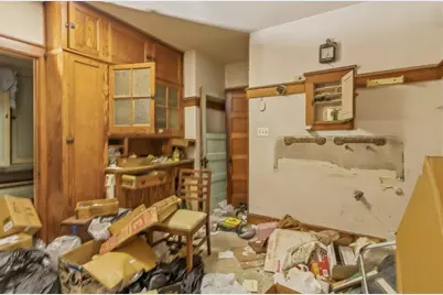 3290 N 10th St, Milwaukee, WI 53206 - Photo 9