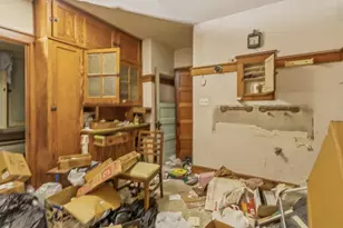 3290 N 10th St, Milwaukee, WI 53206 - Photo 9