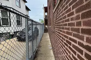 831 College Ave, Racine, WI 53403 - Photo 17