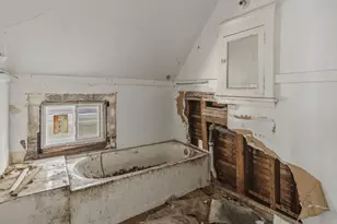 3205 N 20th St, Milwaukee, WI 53206 - Photo 13