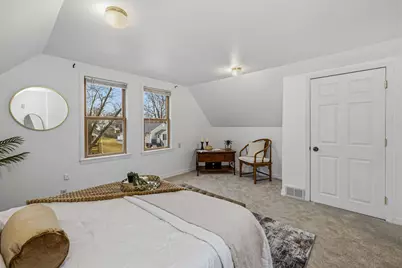 1920 S 90th St, West Allis, WI 53227 - Photo 15