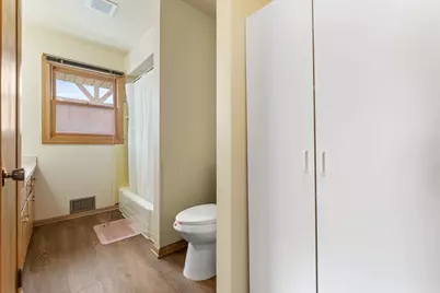 11801 W Janesville Rd, Hales Corners, WI 53130 - Photo 47