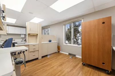 11801 W Janesville Rd, Hales Corners, WI 53130 - Photo 37