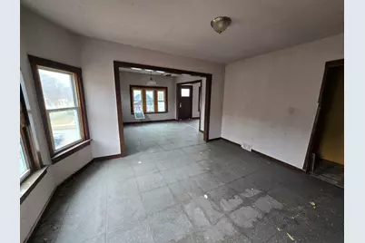 3856 N 22nd St, Milwaukee, WI 53206 - Photo 17