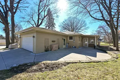 1531 N 118th St, Wauwatosa, WI 53226 - Photo 39