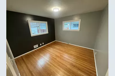 4509 N 48th St, Milwaukee, WI 53218 - Photo 9