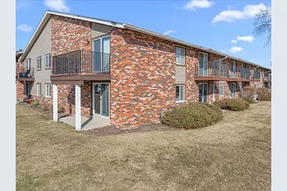 N84W15979  Menomonee Ave #102, Menomonee Falls, WI 53051 - Photo 1
