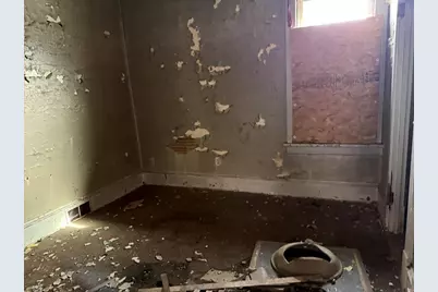 2514 N 36th St, Milwaukee, WI 53210 - Photo 7