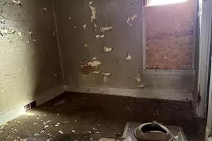 2514 N 36th St, Milwaukee, WI 53210 - Photo 7