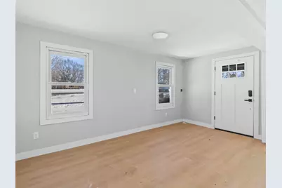 8444  Fish Hatchery Rd, Burlington, WI 53105 - Photo 9