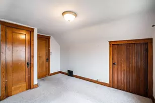 507 S Oak Park Ct, Milwaukee, WI 53214 - Photo 23