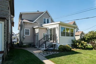 3156 S Kinnickinnic Ave, Milwaukee, WI 53207 - Photo 1