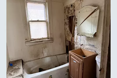 3262 N 28th St, Milwaukee, WI 53216 - Photo 11