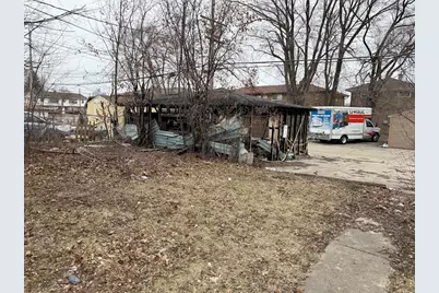 5952 N 61st St, Milwaukee, WI 53218 - Photo 25