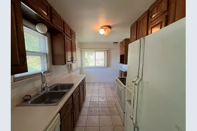 6402 W Girard Ave, Milwaukee, WI 53210 - Photo 7