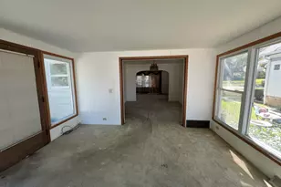 6402 W Girard Ave, Milwaukee, WI 53210 - Photo 5