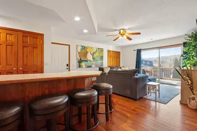 204  Elmhurst Ct #16, Williams Bay, WI 53191 - Photo 5