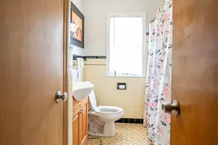 3832 N 53rd St, Milwaukee, WI 53216 - Photo 11