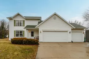 25 Pennycress Ct, Fond du Lac, WI 54935 - Photo 1