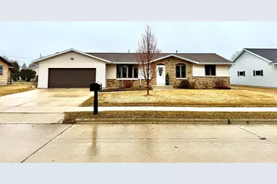 2834  43rd St, Two Rivers, WI 54241 - Photo 3