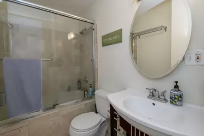 929 N Astor St #807, Milwaukee, WI 53202 - Photo 13