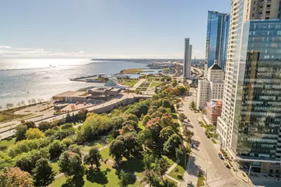 929 N Astor St #807, Milwaukee, WI 53202 - Photo 25