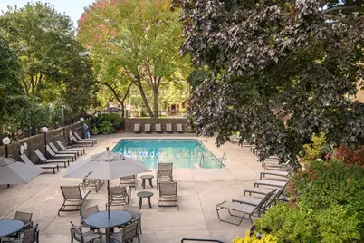 929 N Astor St #807, Milwaukee, WI 53202 - Photo 23