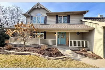 32612  Trail Ln, Burlington, WI 53105 - Photo 1