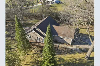 W5336  Wisconsin Dr, Sugar Creek, WI 53121 - Photo 5