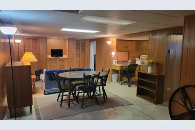 11605 W Mount Vernon Ave, Wauwatosa, WI 53226 - Photo 29