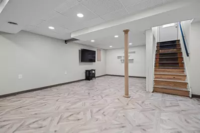 2645 S 91st St, West Allis, WI 53227 - Photo 21