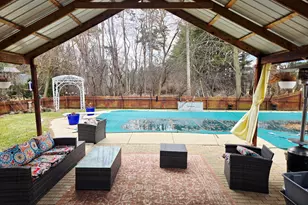 1327 Montclair Pl, Fort Atkinson, WI 53538 - Photo 35