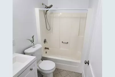 424  Robert St, Fort Atkinson, WI 53538 - Photo 17