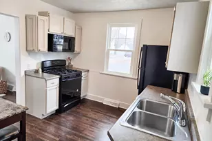 424 Robert St, Fort Atkinson, WI 53538 - Photo 7