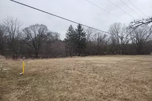 5726 N Lyons Rd, Spring Prairie, WI 53105 - Photo 27