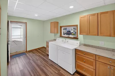 438  Blaine Ave, Racine, WI 53405 - Photo 21