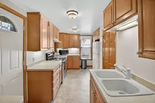 438 Blaine Ave, Racine, WI 53405 - Photo 13