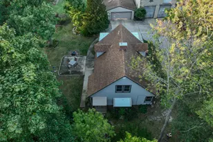 438 Blaine Ave, Racine, WI 53405 - Photo 31