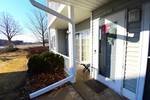 1873 Sumac Ct, Grafton, WI 53024 - Photo 15